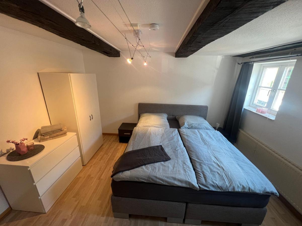 Weser 4 *
